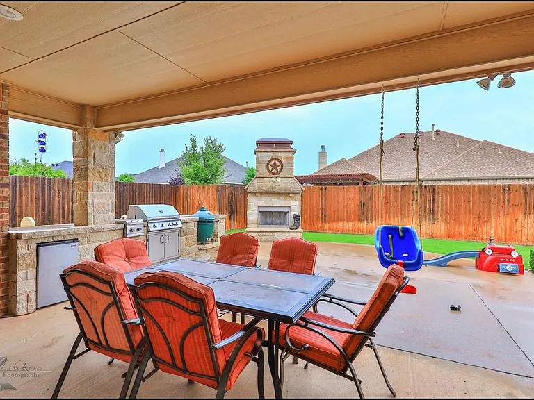 525 Marlin Dr — Photo 12