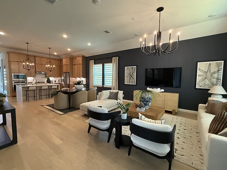 4916 Dickens Landing Dr — Photo 35
