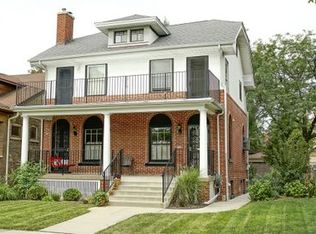1133 N Harvey Ave, Oak Park, IL 60302