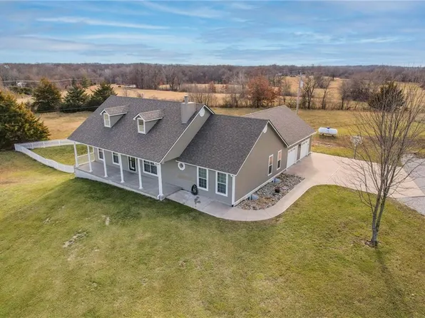 40303 E 150th St, Kingsville, MO 64061