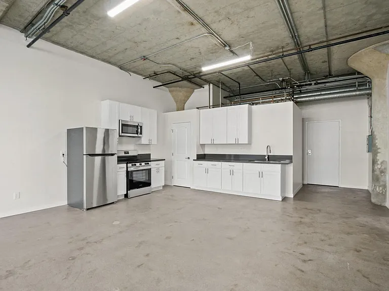 RiverFront live - Work Lofts — Photo 50