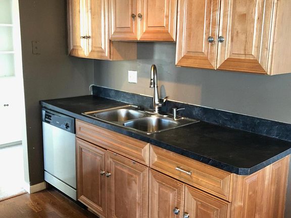 4th image of 1620 E Broad St APT 1601