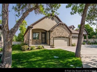 1833 E Holladay Farm Ln, Holladay, UT 84117