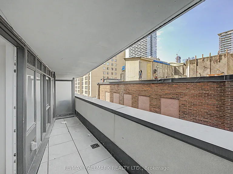 308 Jarvis St #308 — Photo 15