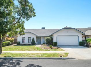 1067 W Minarets Ave, Fresno, CA 93650