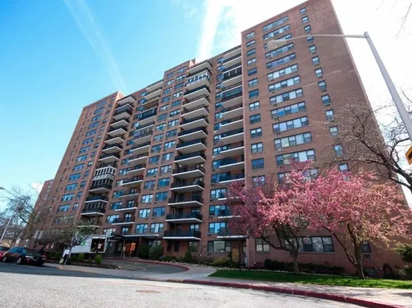10 Huron Ave APT 2L, Jersey City, NJ 07306