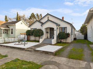 316 W 8th St, Santa Rosa, CA 95401
