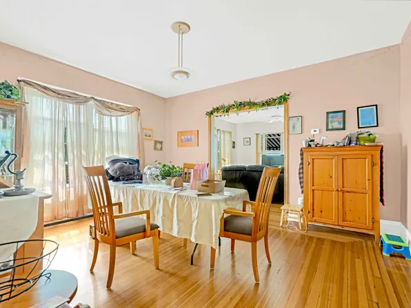 118-07 Beach Channel Drive image 15 of 28