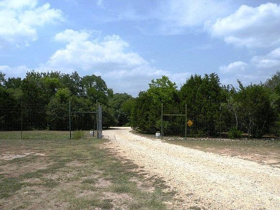 2nd image of 300 Cypress Creek Ln