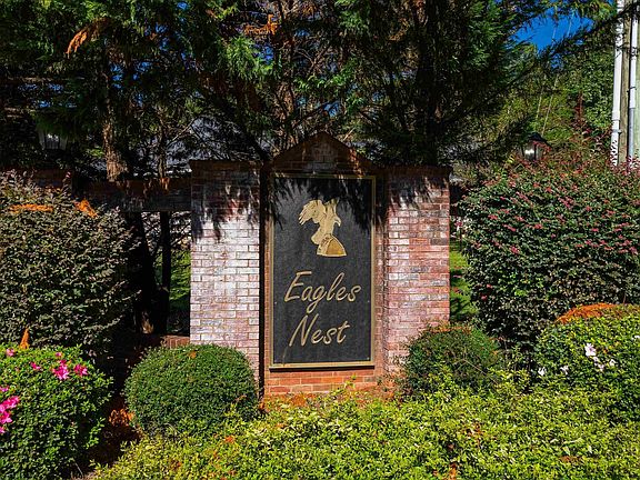2nd image of 212 Woolbright Ln #33