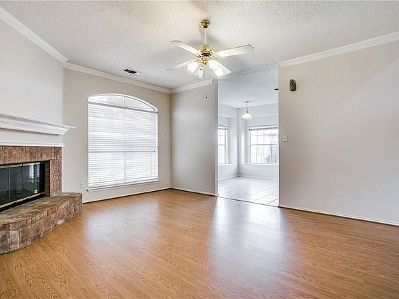 3rd image of 4445 Champion Hill Dr