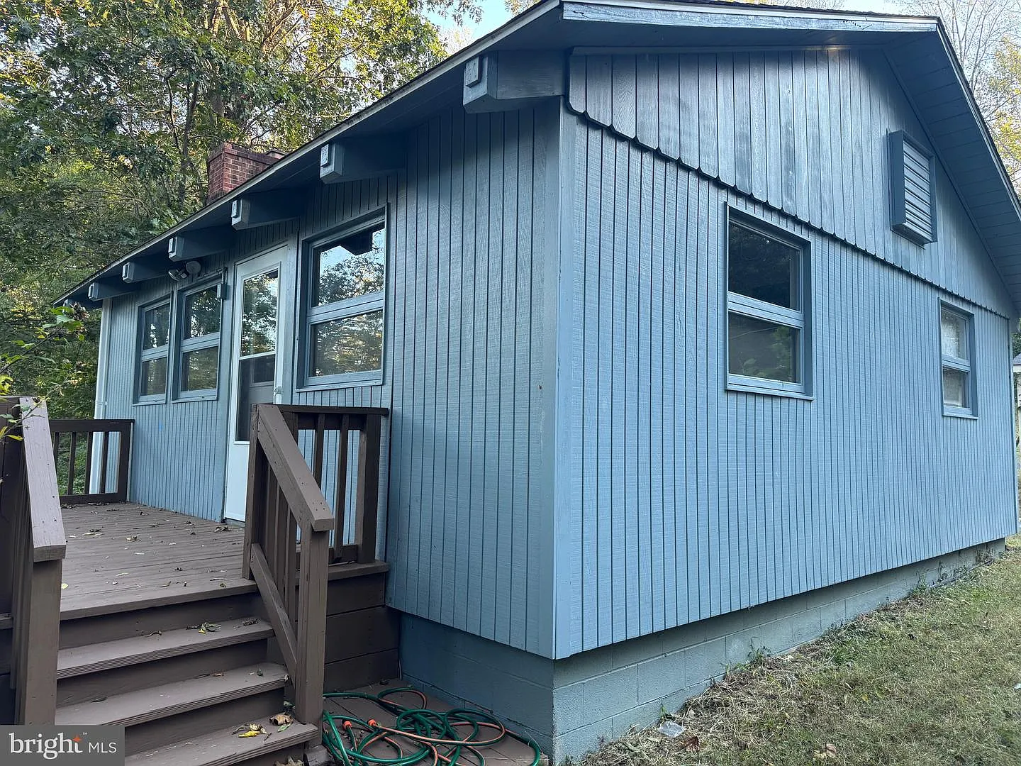 272 Juniper Dr photo 1