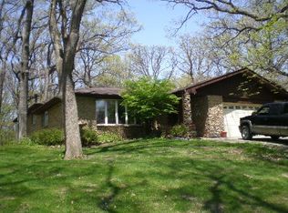 17326 Bluff Rd, Lemont, IL 60439