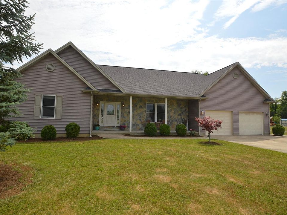 1st image of 106 Barony Ln