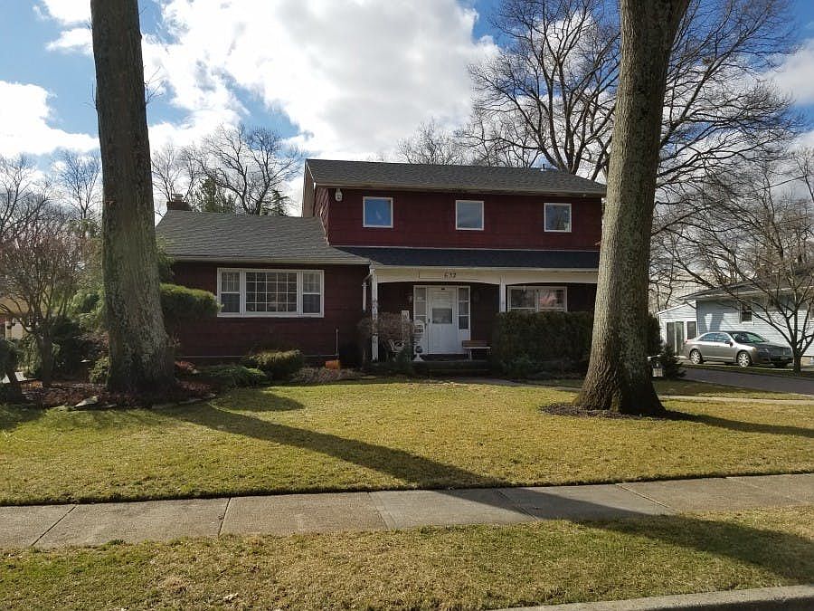 1st image of 632 Wadleigh Ave