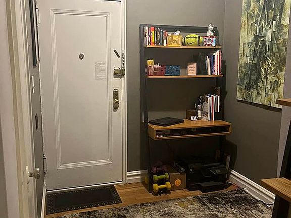 5th image of 222 E 35th St APT 5H