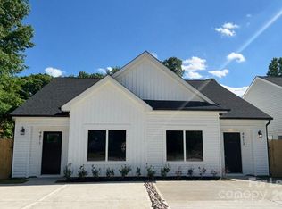 4811 Victoria Ave, Charlotte, NC 28269