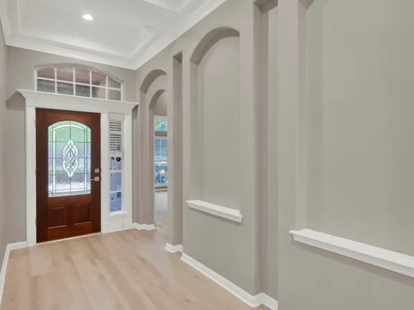 3 Spyglass Ct, Jersey Village, TX 77064