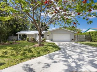 2777 Clipper Way, Naples, FL 34104