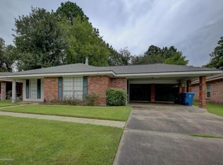 351 Rena Dr, Lafayette, LA 70503