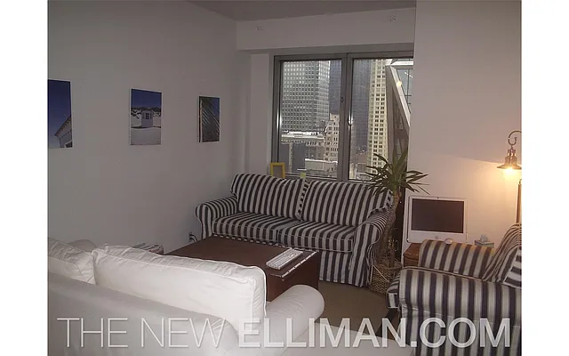 Rented by Douglas Elliman | media 20