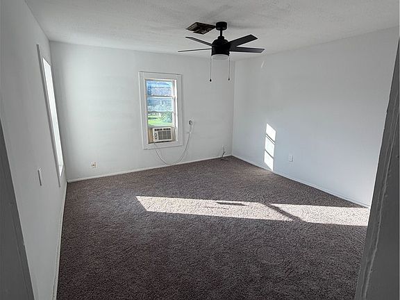 2nd image of 411 Dewitt Ave
