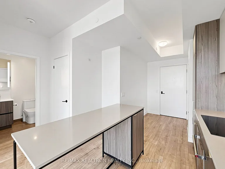 220 Missinnihe Way #817 — Photo 39
