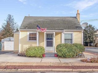 18 Pershing Ave, Cape May Court House, NJ 08210