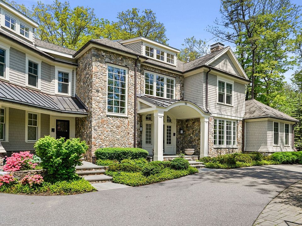 1st image of 55 Ridge Hill Farm Rd