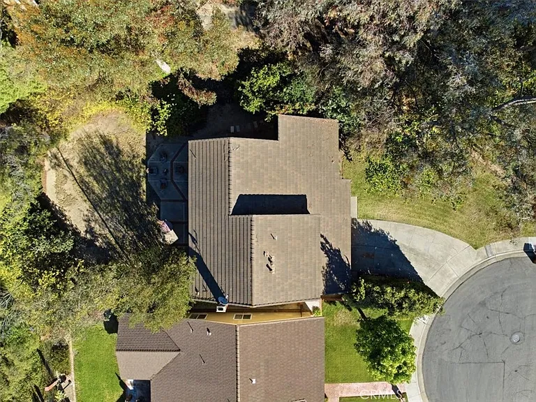 780 S Carriage Cir — Photo 5