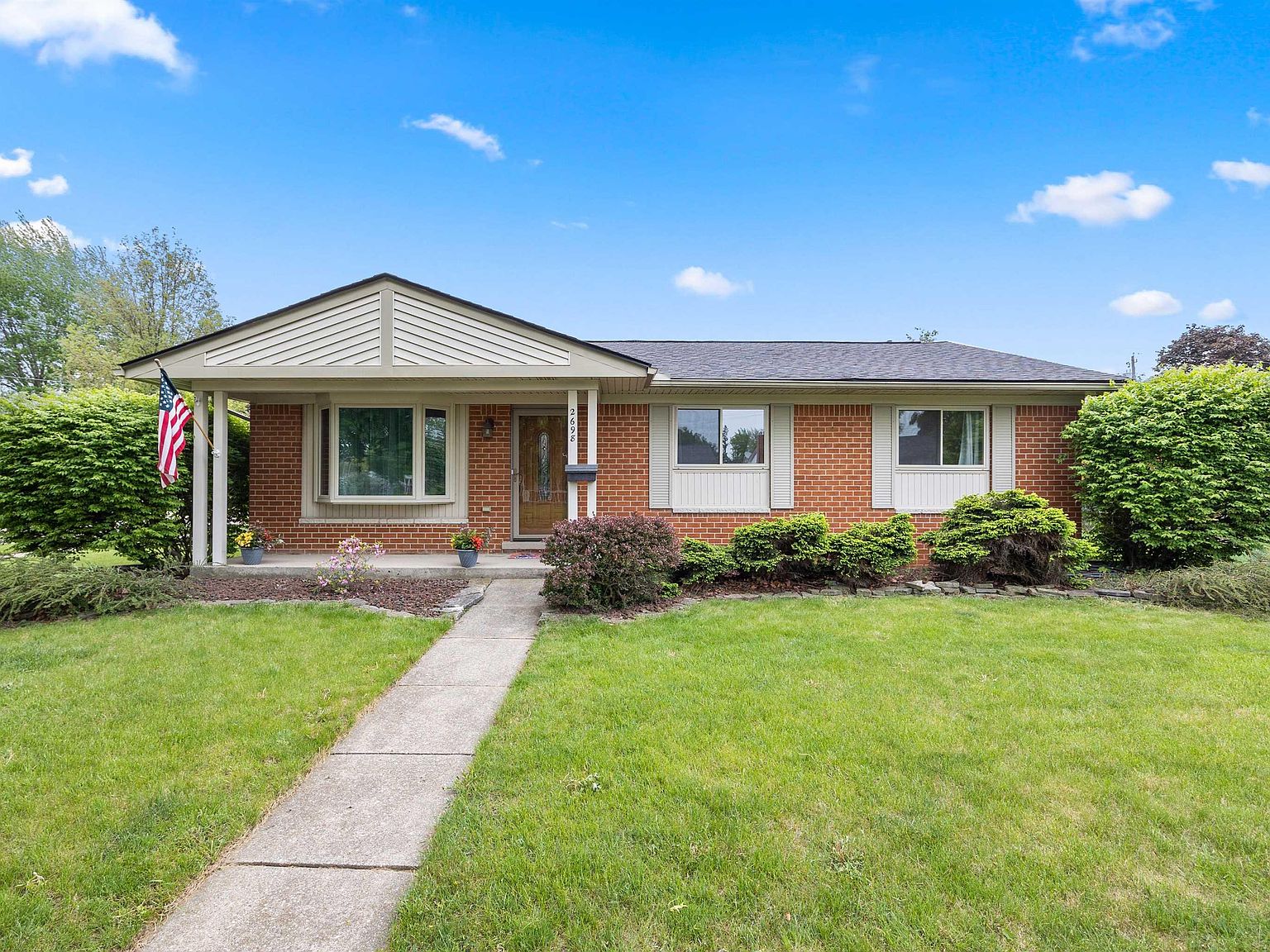 2698 Athena Dr, Troy, MI 48083 | Zillow