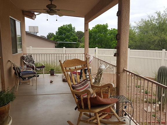2nd image of 901 Lanny Ln