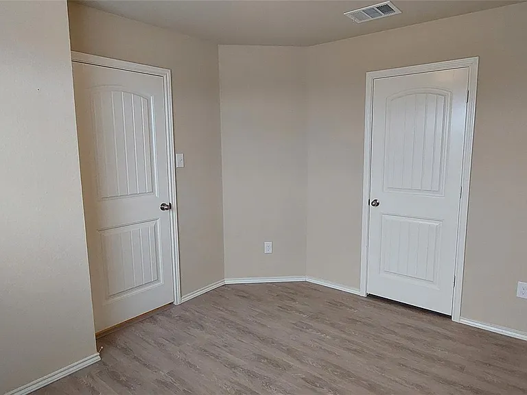 1556 Birmingham Dr — Photo 5