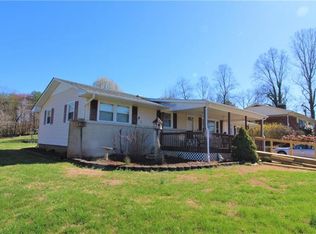 2215 Bill Coffey Pl SW, Lenoir, NC 28645