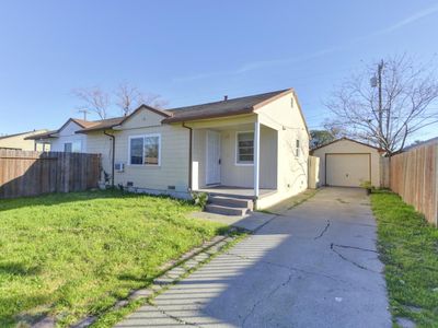 5120 Gordon Dr, Sacramento, CA, 95824