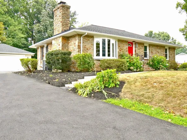 2905 Ramblewood Rd, Ellicott City, MD 21042