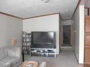 79 Birch Dr, Sandwich, IL