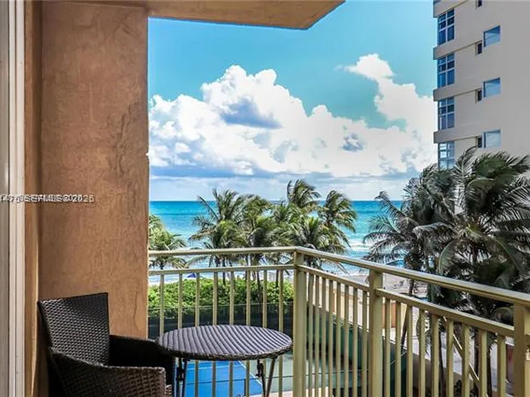 2080 S Ocean Dr #CU-309 — Photo 15