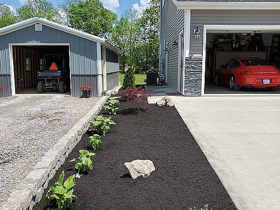 5th image of 2562 Dinius Acres Dr