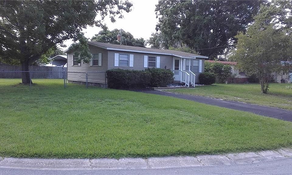 1st image of 1645 Saint Catherine Dr W