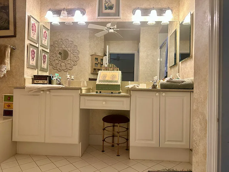 12418 Crystal Pointe Dr #102 — Photo 22