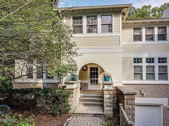 3rd image of 18460 Dunecrest Dr Unit 13