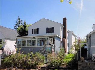 7 Cedar Ave, Old Orchard Beach, ME 04064