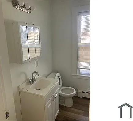 38 Lee Ave #2 — Photo 4