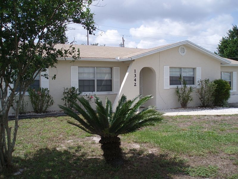 1st image of 1342 Coronet Dr