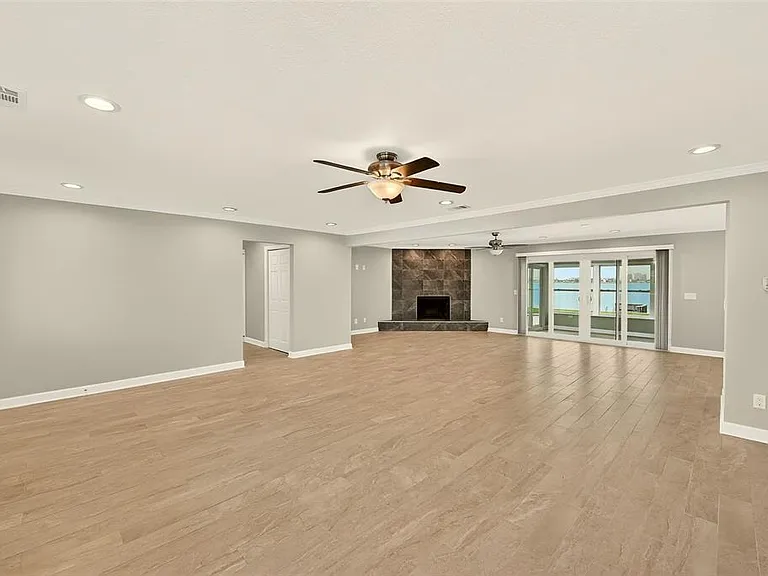 5434 Oakhurst Dr — Photo 6