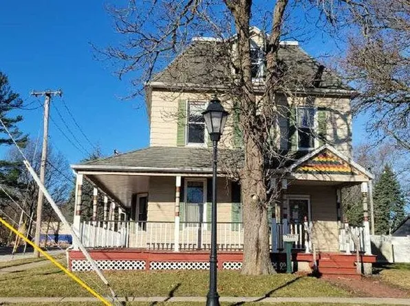 1380 Benton St, Crete, IL 60417