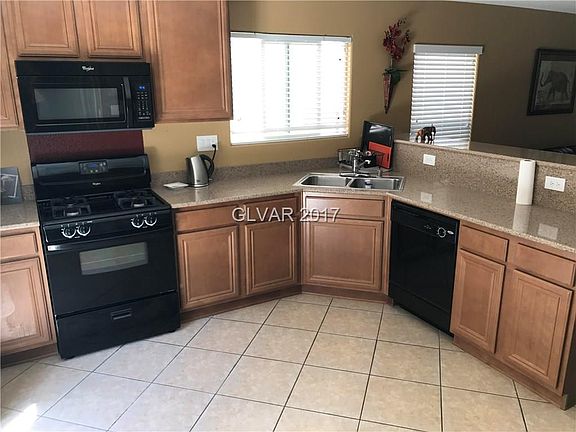5th image of 593 Brinkburn Point Ave #0