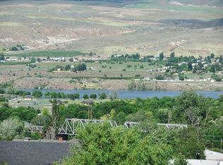 2112 W Honeysett Rd, Wenatchee, WA 98801