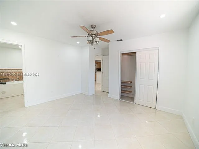 783 W 78th St — Photo 11